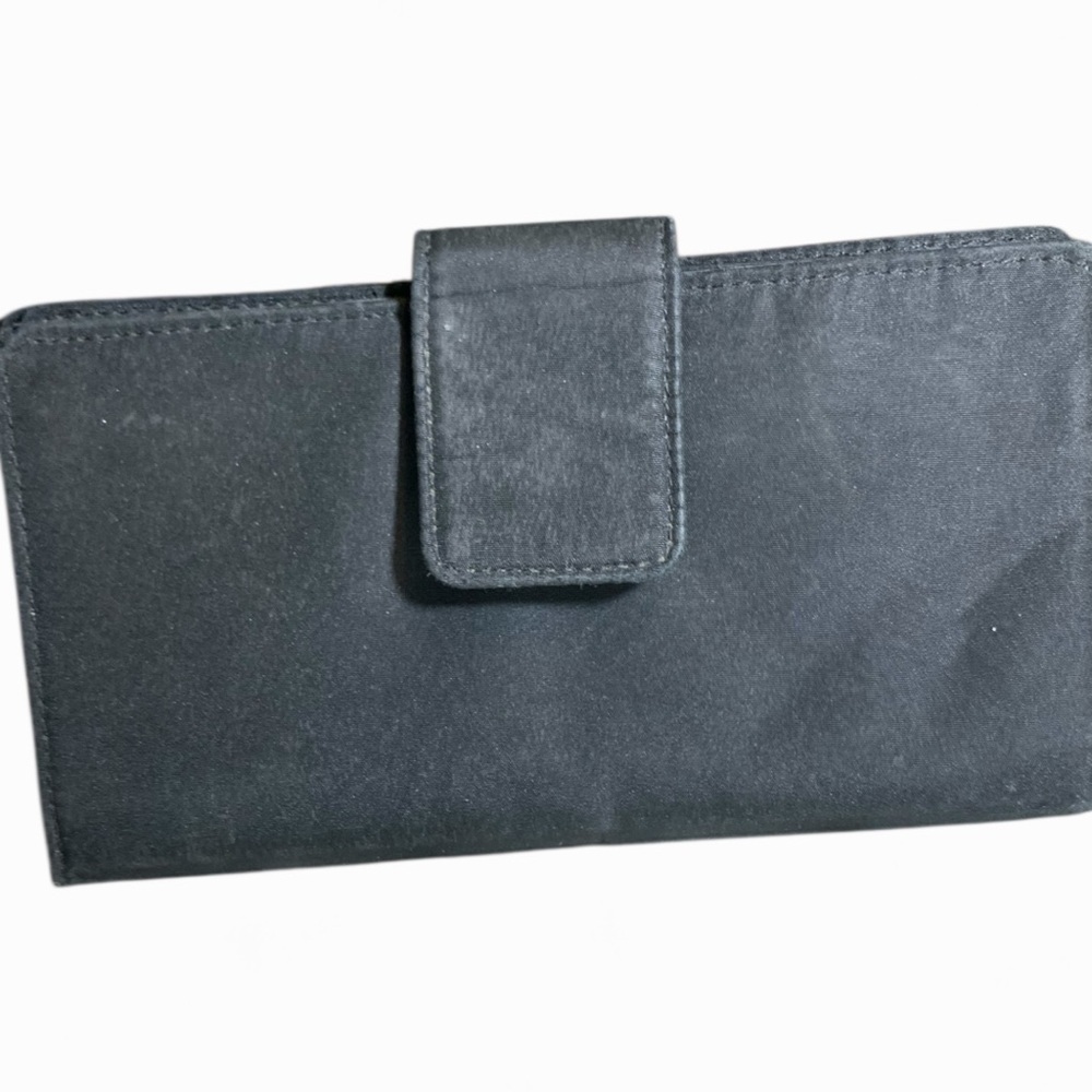 Source Unknown Black Wallet